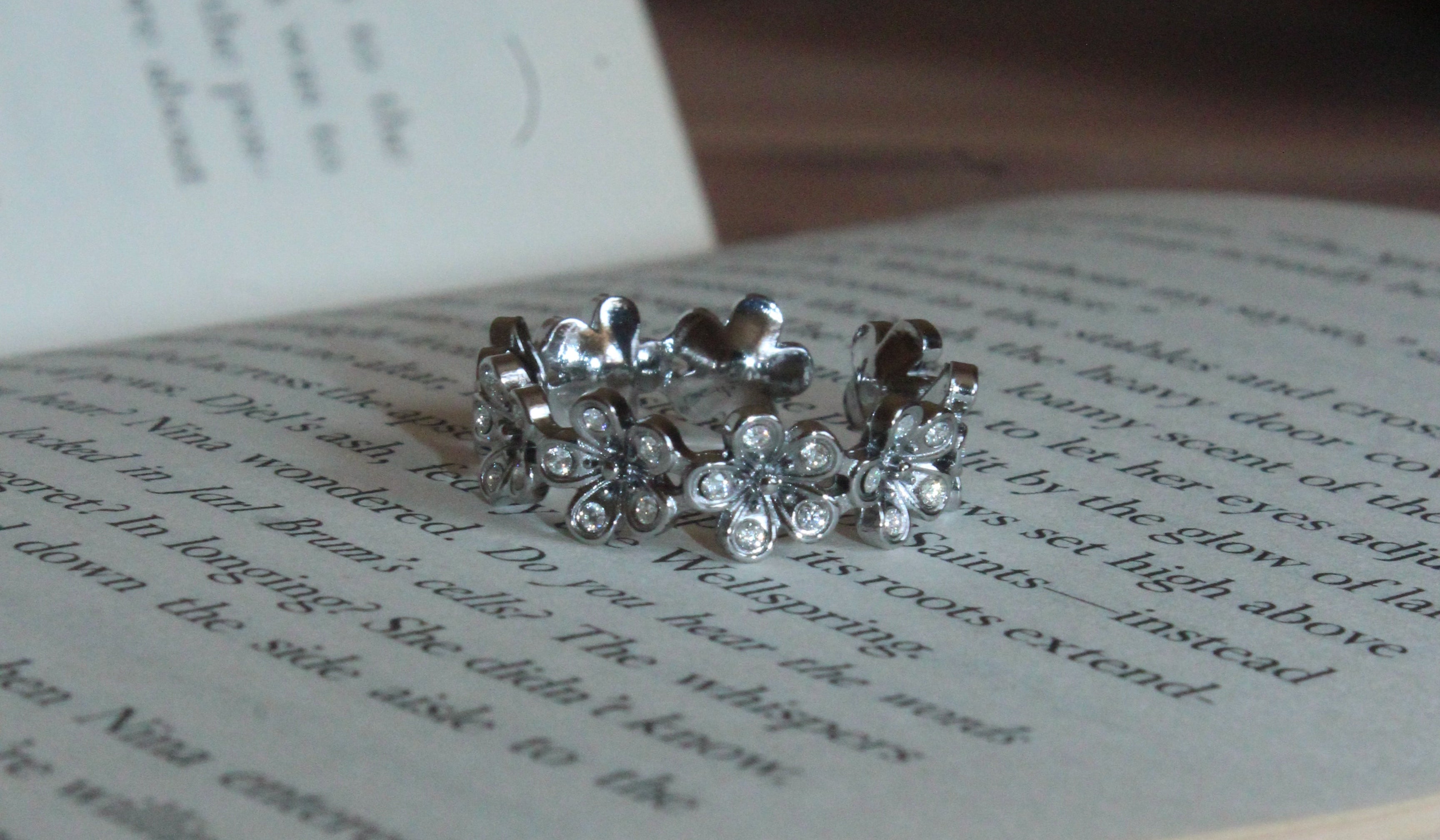 Zirconia Flower Ring | Stainless Steel Waterproof